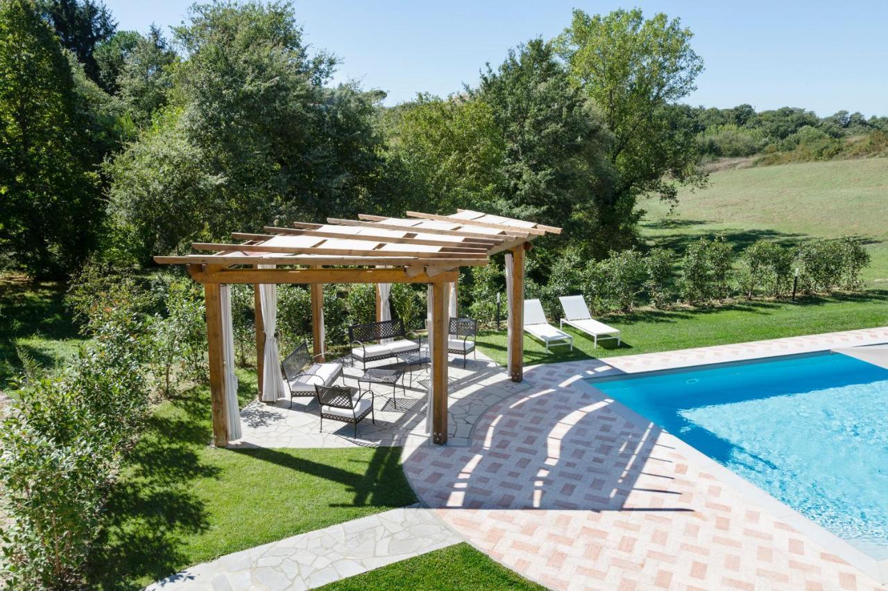 Вилла Borgo Giorgione Monteleone d'Orvieto Экстерьер фото